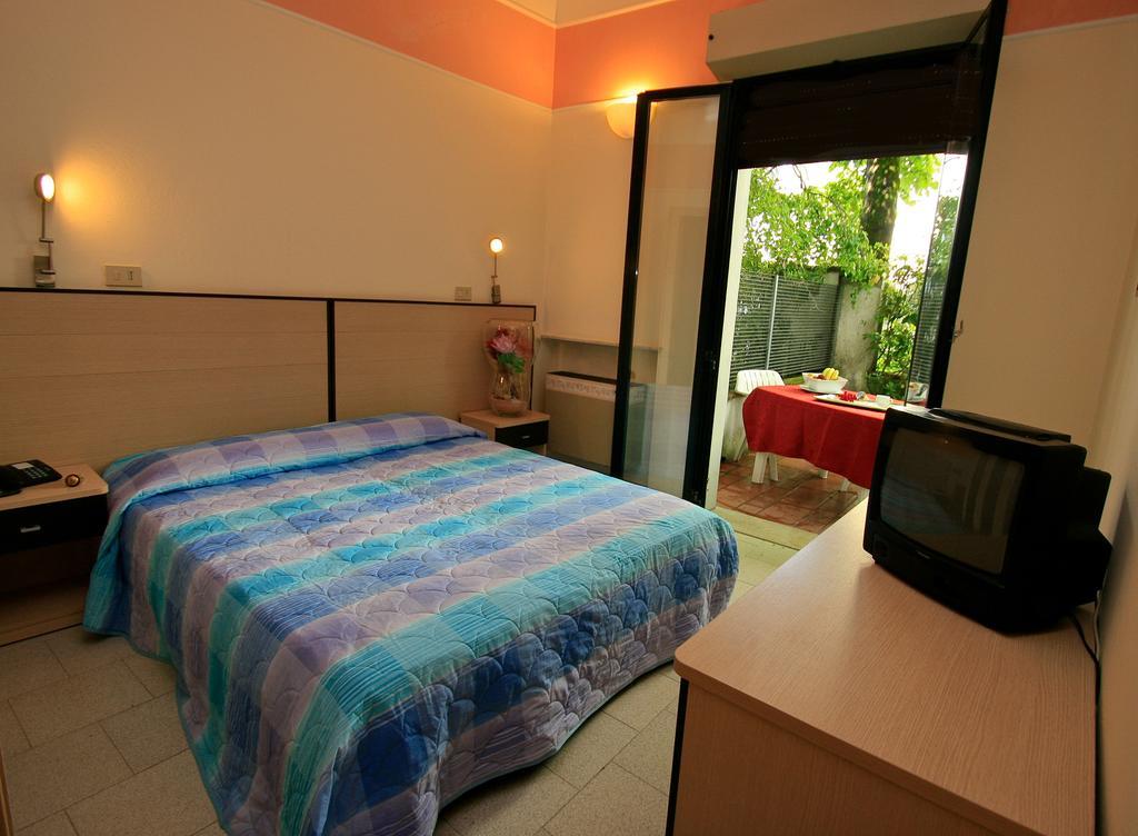 Residence Brown Rimini Zewnętrze zdjęcie